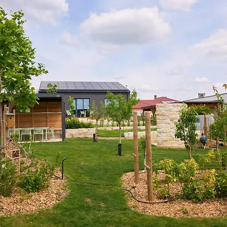 Vineyard19 Apartament *